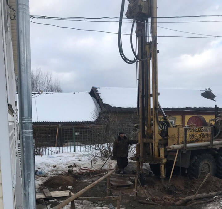 бурение скважины на участке
