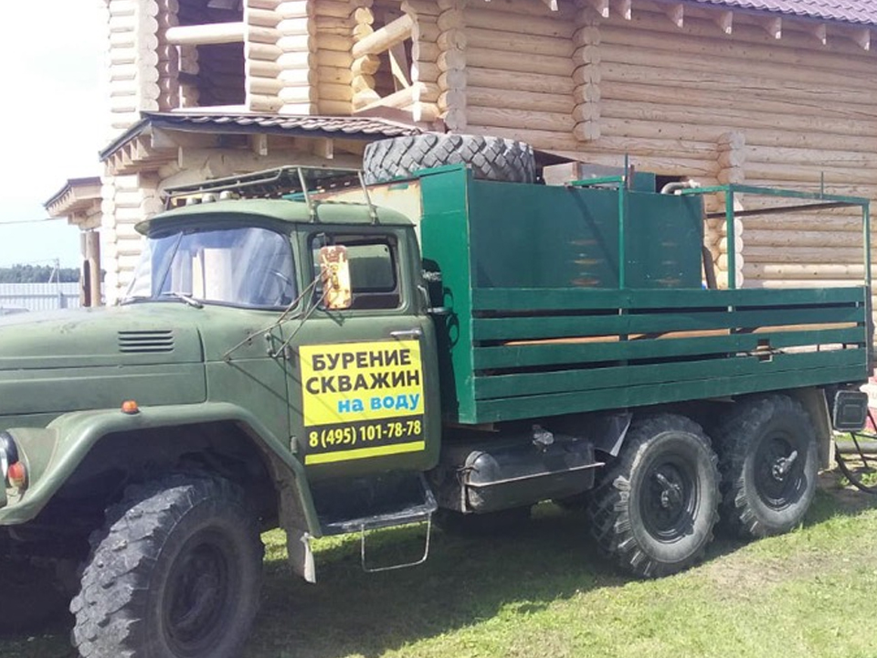 Бурение скважины в КП «Дорино»